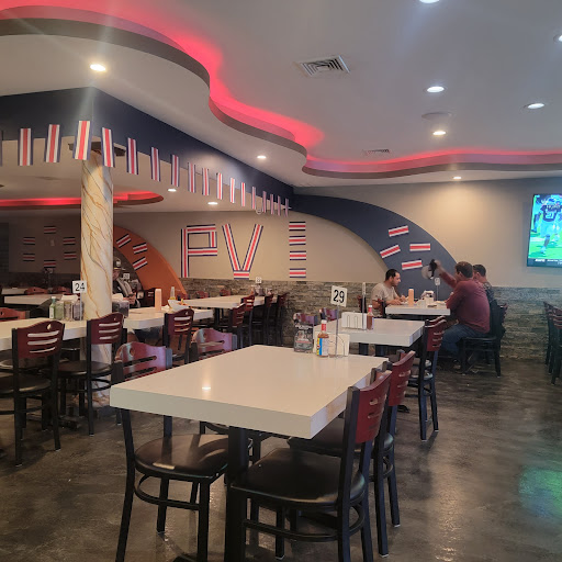 Pura Vida Lounge and Restaurant